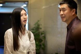 一仆二主全集在线观看.,笑料百出的人间喜剧